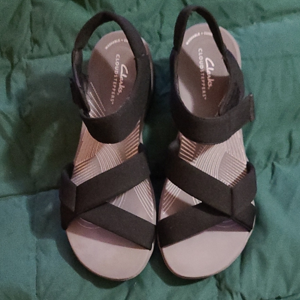 Clarks Cloudstepper Women's Black Sandals